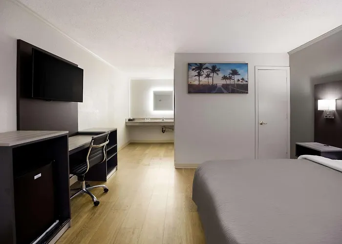 Quality Near Inn 3*