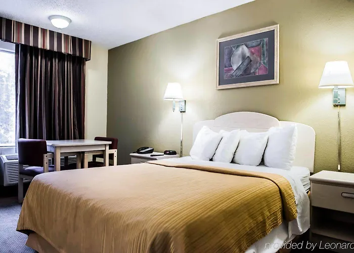 Quality Near Inn 3*